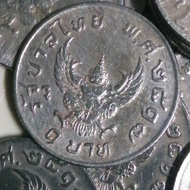 เหรียญสะสมสภาพผ่านใช้สวยปี2517เนืัอนิกเกิลหลังรูปครุฑ