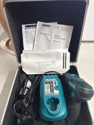 Makita 充電式 沖擊起子電鑽(有保養書