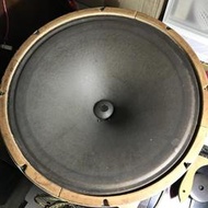 Magnavox 15” field coil speaker 勵磁式喇叭一個，功能正常，品相如照片