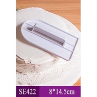 Smoothing plastic cakes 14,5*8cm