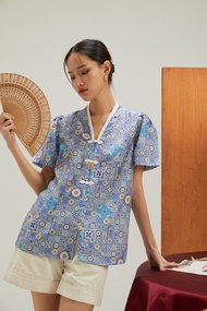 Ivory No.5 เสื้อคอวี แต่งกระดุมจีน รุ่น Xin Xin Top