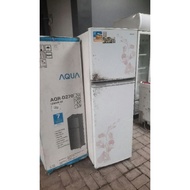 Laris KULKAS 2 PINTU SHARP SJ 305MD SEKEN
