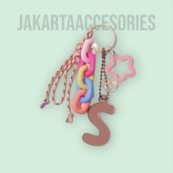 GANTUNGAN Initial Letter Keychain | Acrylic Alphabet Letter Hanger | Bag Charm Keychain Macrame | Ba