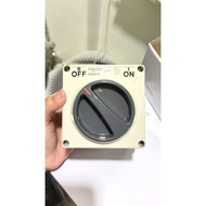 SCHNEIDER ELECTRIC SERIES 56 ISOLATOR SWITCH (model 56SW110GY)