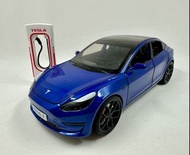 Tesla Model 3 玩具車 深藍 1:24 電動車 & 充電樁模型 金屬車身
