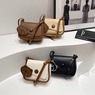 女包  包包女2024斜挎包韩系小挎包洋气唯美小方包撞色小包包新款 现货 2025.9.24