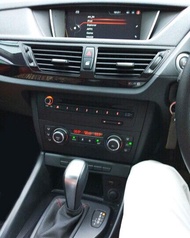 BMW X1 E84 Android TV OEM look Free Kamera