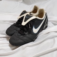 Selling NIKE TIEMPO AIR LEGEND LEATHER Soccer Shoes Cool Maximum ORIGINAL Quality VIRAL