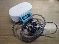 AAW Z02 平板+動圈兩單元入耳式耳機