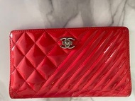 Chanel 紅色漆皮長銀包