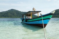 Paket Open Trip Pulau Pahawang by Go Explore