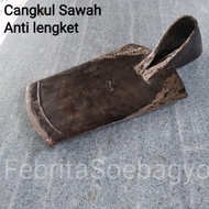 cangkul sawah anti lengket / pacul bordes