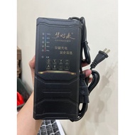 Selling electric vehicle charger 72v 20ah