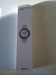 Galaxy Watch4 Classic 42mm (藍牙) 鈦灰銀 台灣公司貨全新未拆
