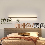โคมไฟติดผนังแบบยาวเรียบง่ายทันสมัยหรูหราเบาๆโคมไฟข้างเตียงห้องนอนห้องนั่งเล่น LED ผนังพื้นหลังทีวีโคมไฟติดผนัง