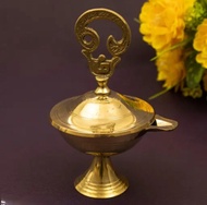 OM VILAKU BRASS MURUGAN VILAKU / LORD MURUGAN / POOJAI ITEM / VILAKU / OM / VEL