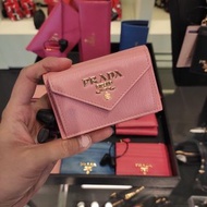Prada銀包