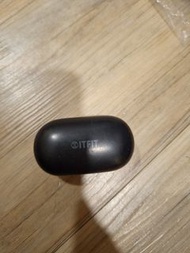 8成新！！！ITFIT bluetooth earphone 藍芽耳機