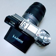 ——可見即有售 極新淨 不散賣—— Panasonic LUMIX DMC - GX7 body + Panasonic G Vario 14-42mm f3.5-5.6 MEGA O.I.S. le