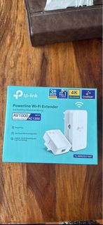 TP-Link Powerline Wi-Fi Extender AV1000 AC1200 TL-WPA7517 KIT