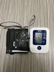 OTO 手臂式血壓計