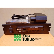 Bluetooth Mp3 player with box and adapter