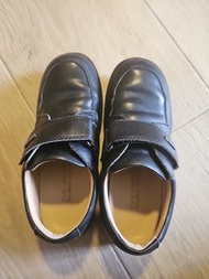 Geox 男童黑色皮鞋