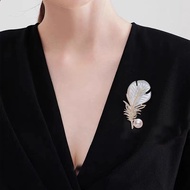 Pearl Feather High-End Brooch Blazer Corsage Accessories Gift