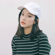 Black and white plain baseball cap