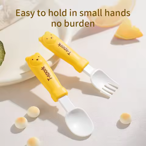 2-piece children's silicone cutlery set with fork and spoon, teddy bear theme, portable antibacteria