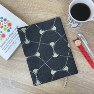 拋物拋物 手作布書衣 布書套 A5/25K 可調式書衣