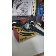 casio G shock dw002 extreme surfing,japan 1557,bnb hitam,wing besar kelabu,wording hijau uv effect,u