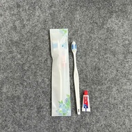 Combo of 300 motel toothbrush sets, new packaging of thousands of flowers (BC 31 + cream 2g)