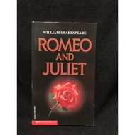 ROMEO AND JULIET B: WILLIAM SHAKESPEARE