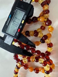 蜜蠟+血珀 +老蠟 全天然波羅的海蜜蠟手串，尺寸詳情見圖片，每串都是獨一無二，感恩回饋價，請勿議價。包平郵