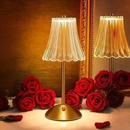 Vintage Lamp Flower Lamp, 3-Color Bedside Cabinet Lamp, Battery-Powered Cordless Lamp, Dimmable Beds