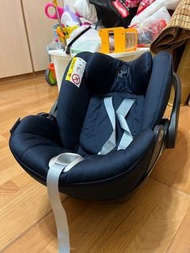 二手德國 Cybex Cloud Q Plus 嬰兒提籃型安全座椅/安全汽座/可平躺