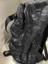 Gregory 黑花書包16 L