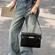 你知道Hermes鱷魚包也有平替？ 百分之一的價格背Kelly YSL曼哈頓鱷魚皮