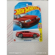 Hot Wheels '92 Ford Mustang