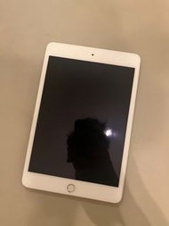 iPad mini 4 128GB WiFi版 銀色
