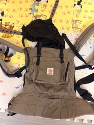Ergobaby 揹帶
