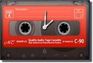 Maruwa Trade Desk Clock, Stylish, Analog, 80'S Clock, Cassette Tape, Red, Size: Approx. W 7.1 x D 4.