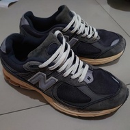 Sepatu Sneakers Pria Casual Sneaker New Balance Import Second Original Trifting