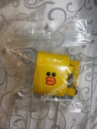 全新 絕版 正版 已停產 LINE FRIENDS SALLY 莎莉  APPLE 蘋果 AIRPODS CASE COVER PV 仿皮 套 藍芽 BLUE TOOTH 無線 耳機 盒套 連 繩 書