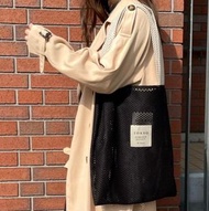 <<日本製造>> Tokyo Shibuya pouch 雙色方形蕾絲直立式單肩包（黑色）ggmckp Tokyo Shibuya pouch Two-tone Square Lace Vertica