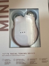 NuFACE Mini+ Petite 面部塑形儀