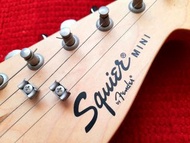 fender squier mini 黑色 stratocaster GUITAR 細身電結他 可交換 squier mini jazzmaster