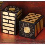 ciiemen | ของเล่นผ่อนคลาย ดีไซน์ I Ching ไม้จันทร์ทอง มีลายสังเคราะห์ด้วยทองแดง