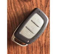 Vỏ chìa khoá Smartkey xe Hyundai i10 Tucson Elantra - chìa thông minh  nhựa cao cấp  đầy đủ logo